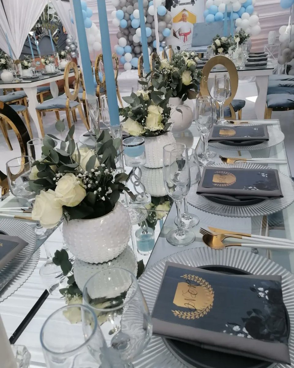 Karii_Boo's tweet image. My mom definitely did the things 😍🥺❤️
#MyHomeComing
#NkgonoMakomati
#Prophet