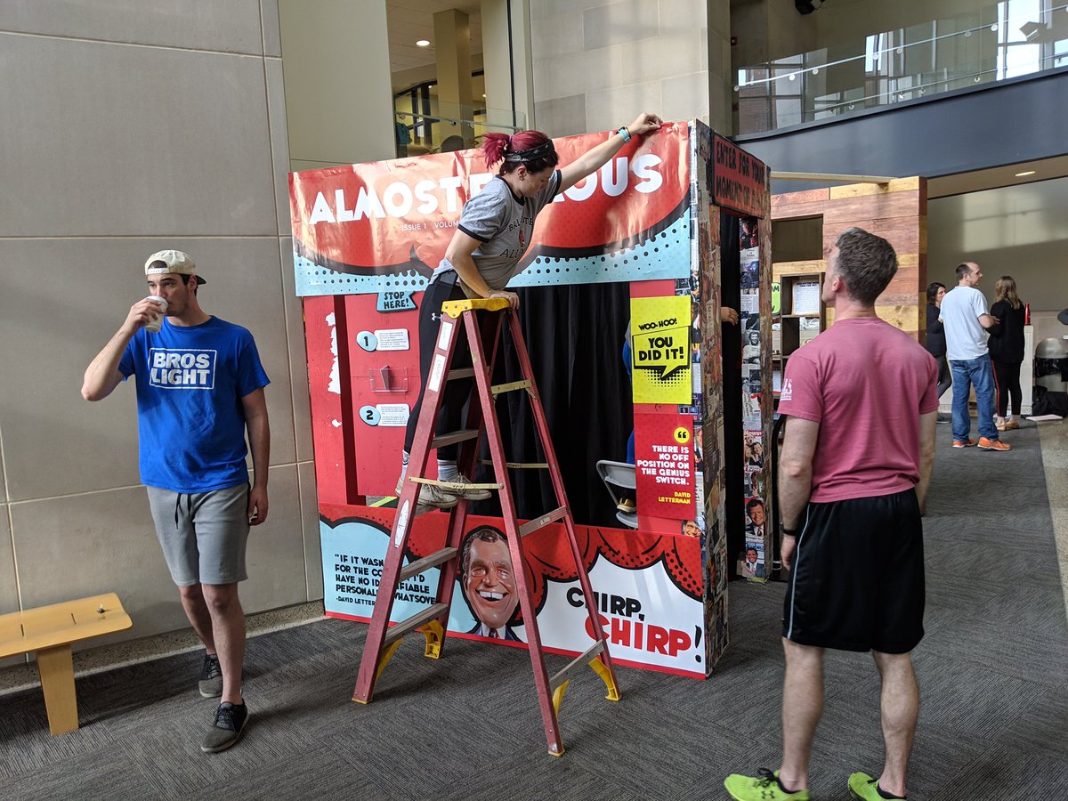 lettermanlearn's tweet photo. Inspired by the many magazine and newspaper clippings in the Letterman Collection, DLLE students built a pop-up exhibition to illustrate a life-sized magazine. This pop-up exhibition was designed to share Dave's creativity and humor with the campus community. #physicalexhibit https://t.co/FC5Ymdh6On