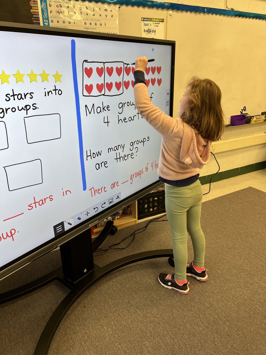 JenSnyder720's tweet image. Our @GetClearTouch panel is up and running!  We’re loving it! #cbsdtech #cbinnovate