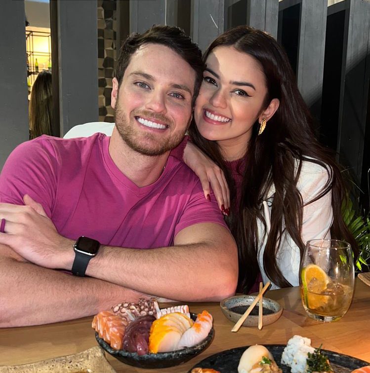 aleksilva's tweet photo. Barão e Eslo juntinhos fazendo programinha de casal bem boiolinha é uma das melhores coisas que esse BBB22 nos proporcionou 🥺 #RedeBBB #BBB22 #TimeBissoli #TimeEslo https://t.co/87SqCCgtGN