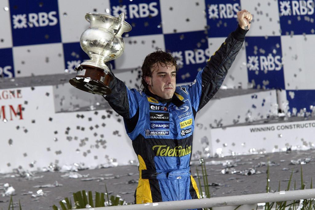 fernaangar01's tweet image. Volveremos 💙🤍🏎 🏆