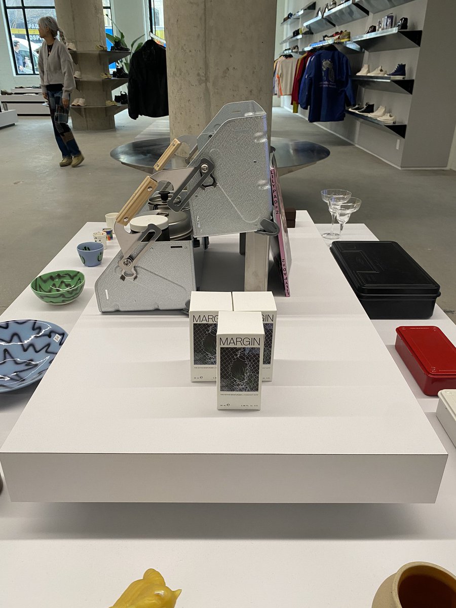 IN STORE: <a href="/LIVESTOCKcanada/">Livestock</a>