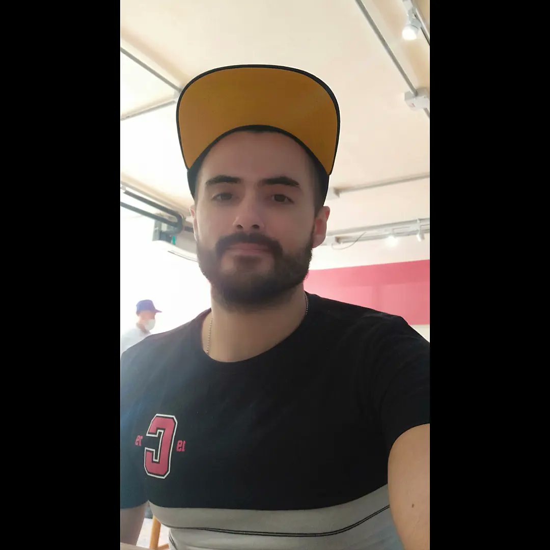 pezzotti_wilson's tweet photo. #Lunchtime Buen provecho!
#ajiaco #BEARD #jugodecorozo #narcobollo https://t.co/A5Ryfp4B2U