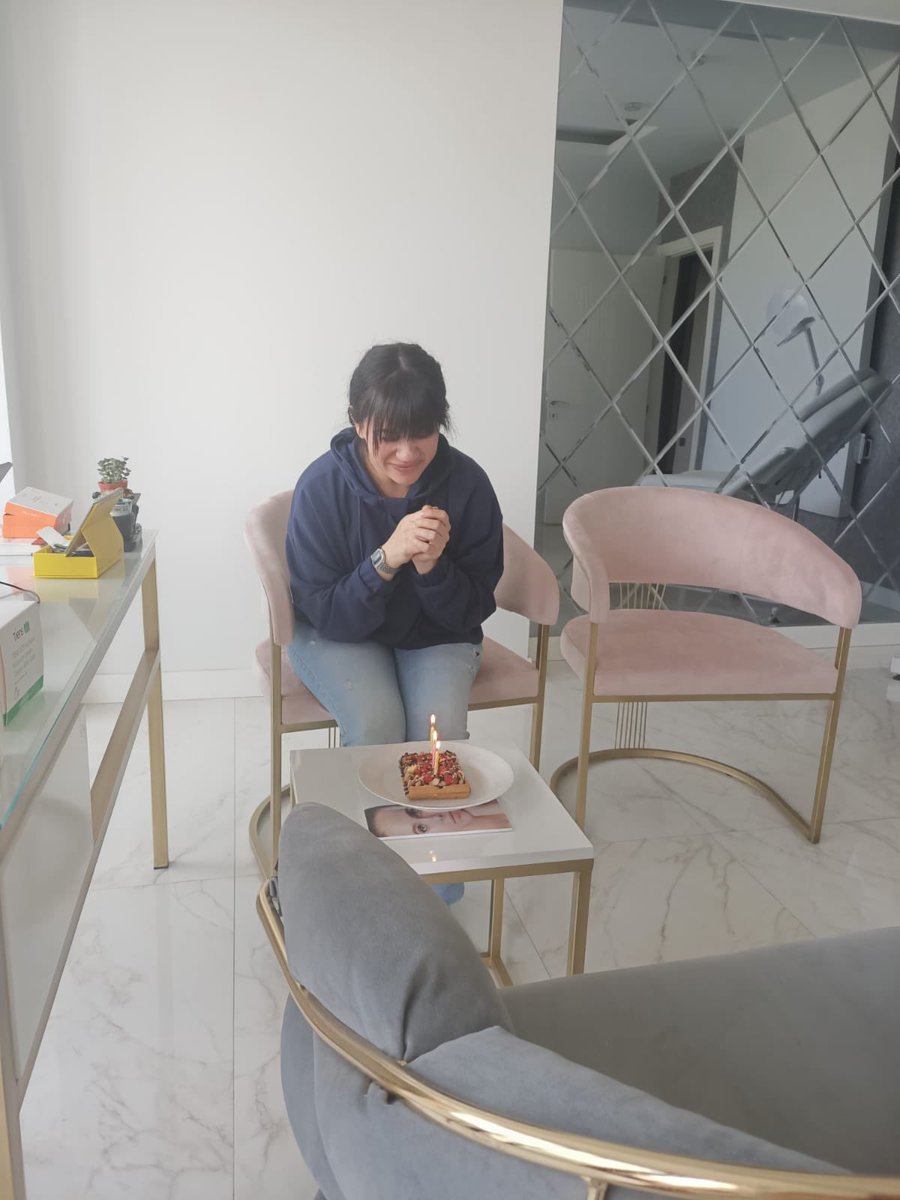 Haticee47846895's tweet photo. Çünkü doğum günü waffle ile kutlanır :)) https://t.co/XOMq3i7E97