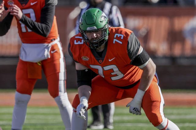 dfreund7's tweet photo. Exciting week for a big time person &amp; football player! @matt_waletzko #NFLDraft2022 https://t.co/875bUZtQ2t