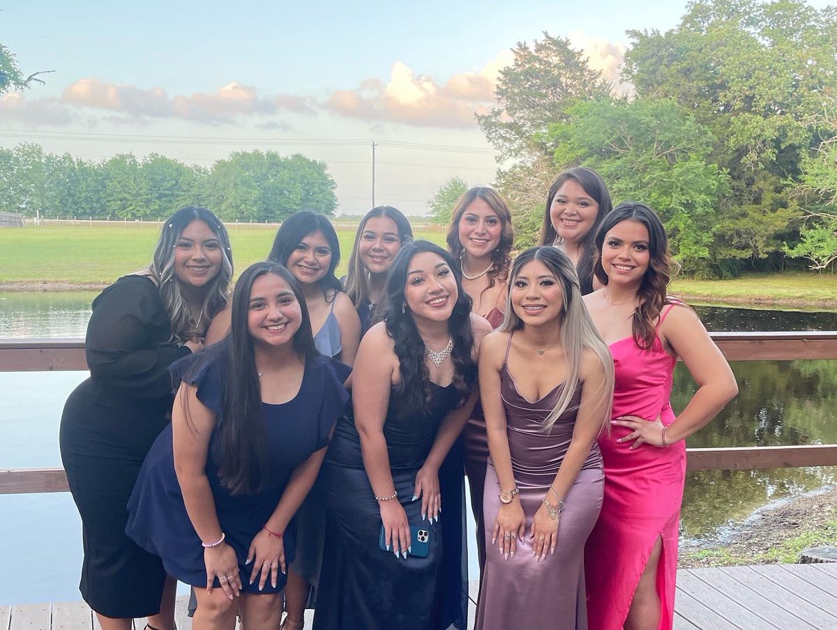 LTA_BetaEta's tweet photo. Spring Formal 🤩🤩 huge thank you to all of our alumni and area members that came to spend time with us 🤍🌴 we had an amazing time!!! https://t.co/6b3gpii9jj