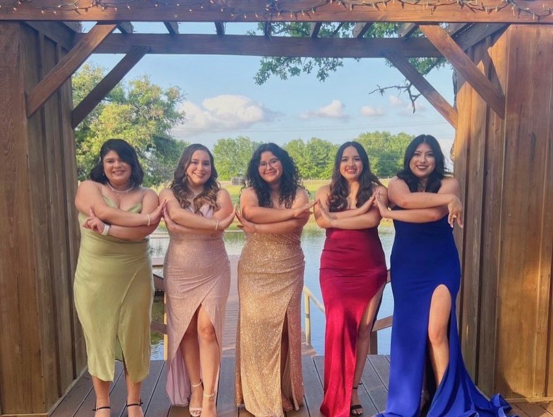 LTA_BetaEta's tweet photo. Spring Formal 🤩🤩 huge thank you to all of our alumni and area members that came to spend time with us 🤍🌴 we had an amazing time!!! https://t.co/6b3gpii9jj