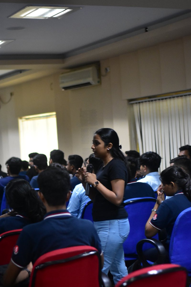 HaimantikaM's tweet photo. Had an opportunity to interact with students from in and around Siliguri! 

Must say, that great things are being built here too! 🙏

 Communities can, and do make a difference! 

Thank you for making it happen @rohanpdofficial @AnujDuggal21 @arkodyutisaha @avirup171 https://t.co/fZPWwy79jO
