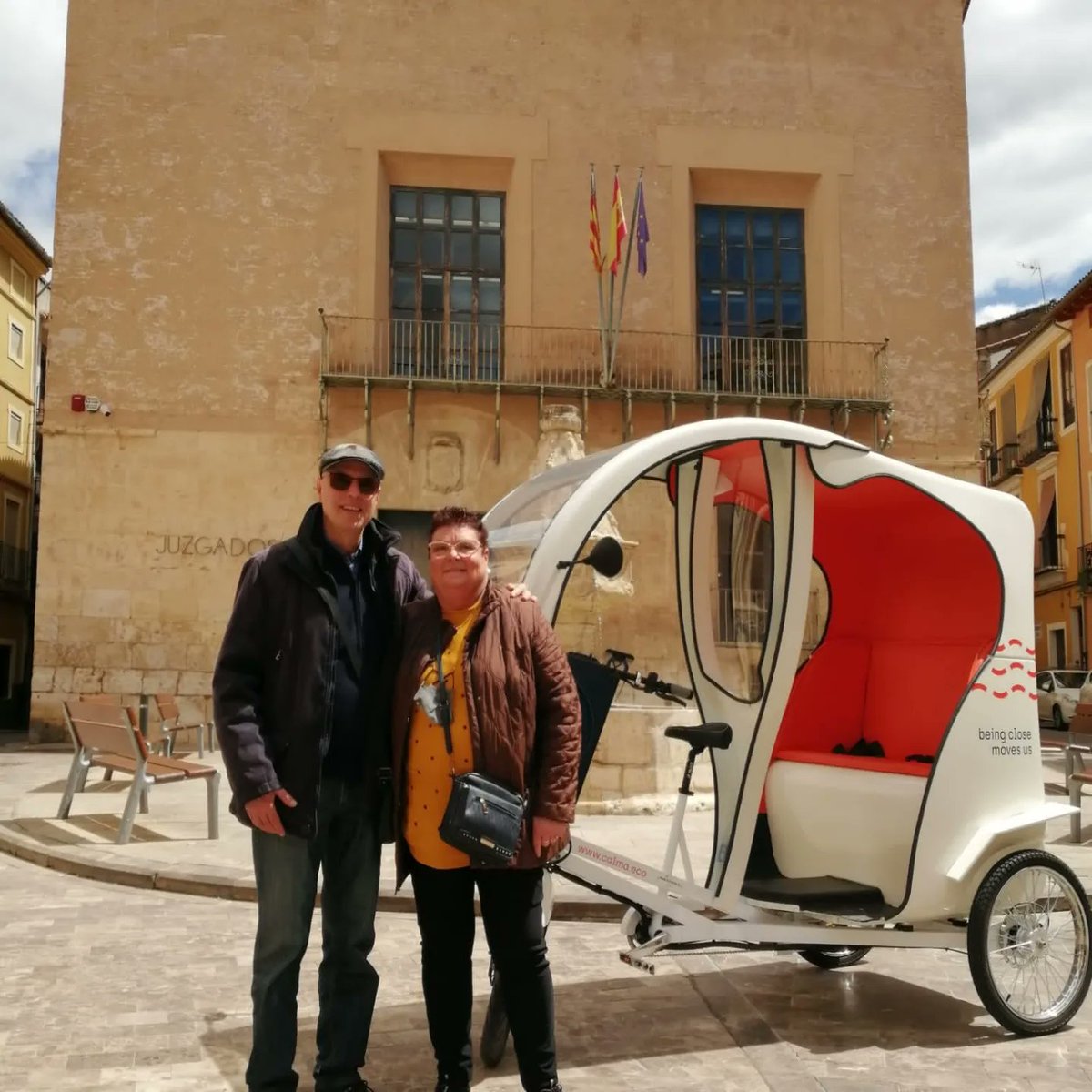 CalmaEco's tweet photo. 🧡 Hem sumat sinergies amb @dturisme per apropar en aquestes Pasqües els racons més importants a la nostra ciutat.

🟠 Així com conèixer la història de #Xàtiva. Moltes gràcies a #DTurisme per saber contar el que amaguen les pedres i quadres de manera tan màgica

@XativaTurisme https://t.co/6jIWE50rm8