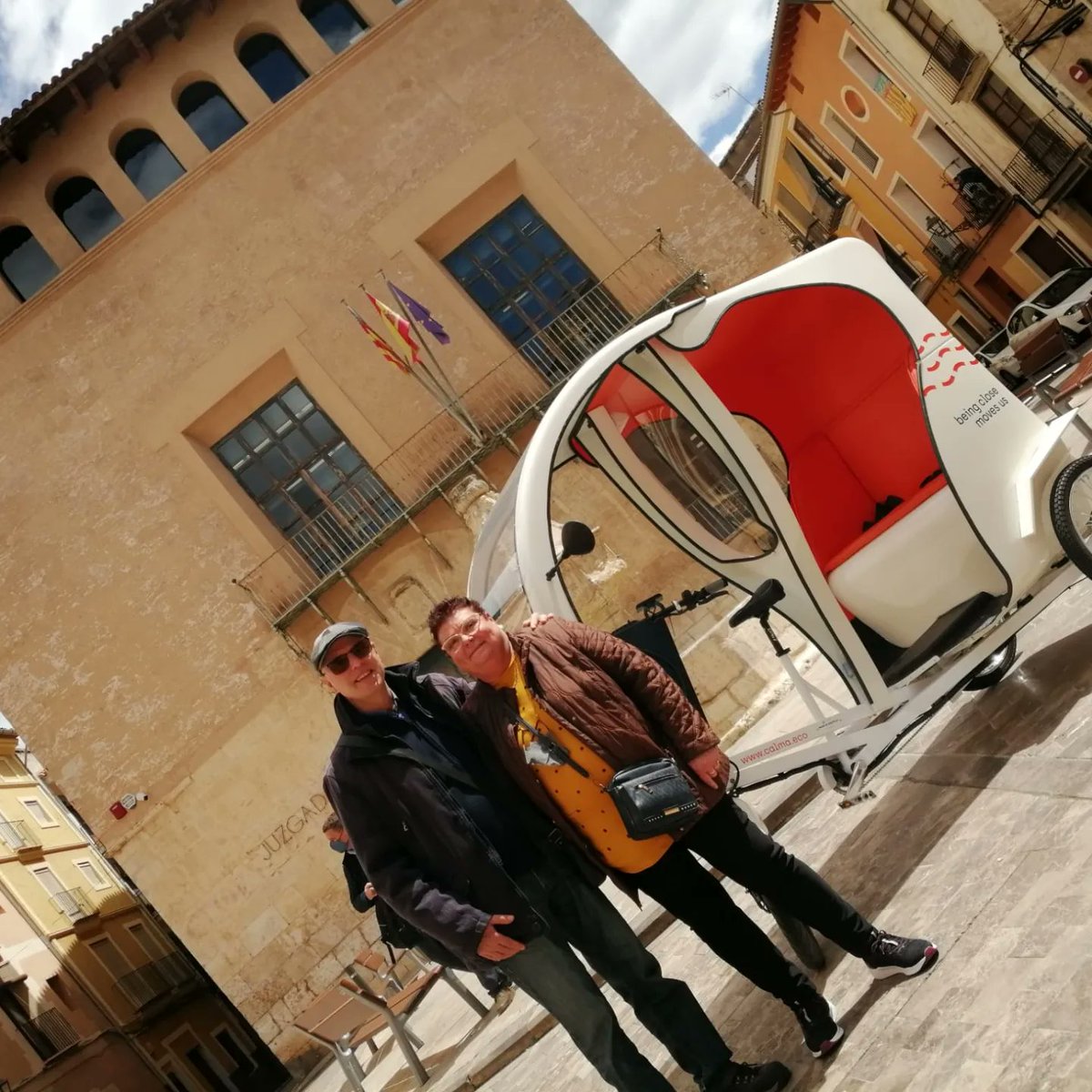 CalmaEco's tweet photo. 🧡 Hem sumat sinergies amb @dturisme per apropar en aquestes Pasqües els racons més importants a la nostra ciutat.

🟠 Així com conèixer la història de #Xàtiva. Moltes gràcies a #DTurisme per saber contar el que amaguen les pedres i quadres de manera tan màgica

@XativaTurisme https://t.co/6jIWE50rm8
