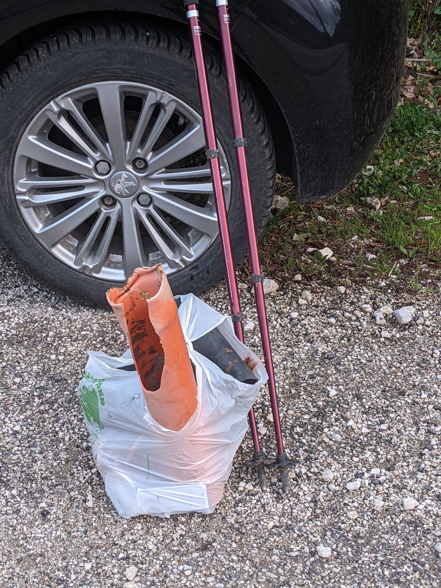 Che cosa ci puoi fare con gli shopper di plastica della spesa? Li puoi portare con te quando vai in escursione, nei #sentieridellavalnerina (e in tutto il resto d'Italia) e li puoi usare per dare un segnale positivo, forte, d'aiuto. Leggi tutto su <a href="/valnerinaonline/">Valnerina On Line</a>