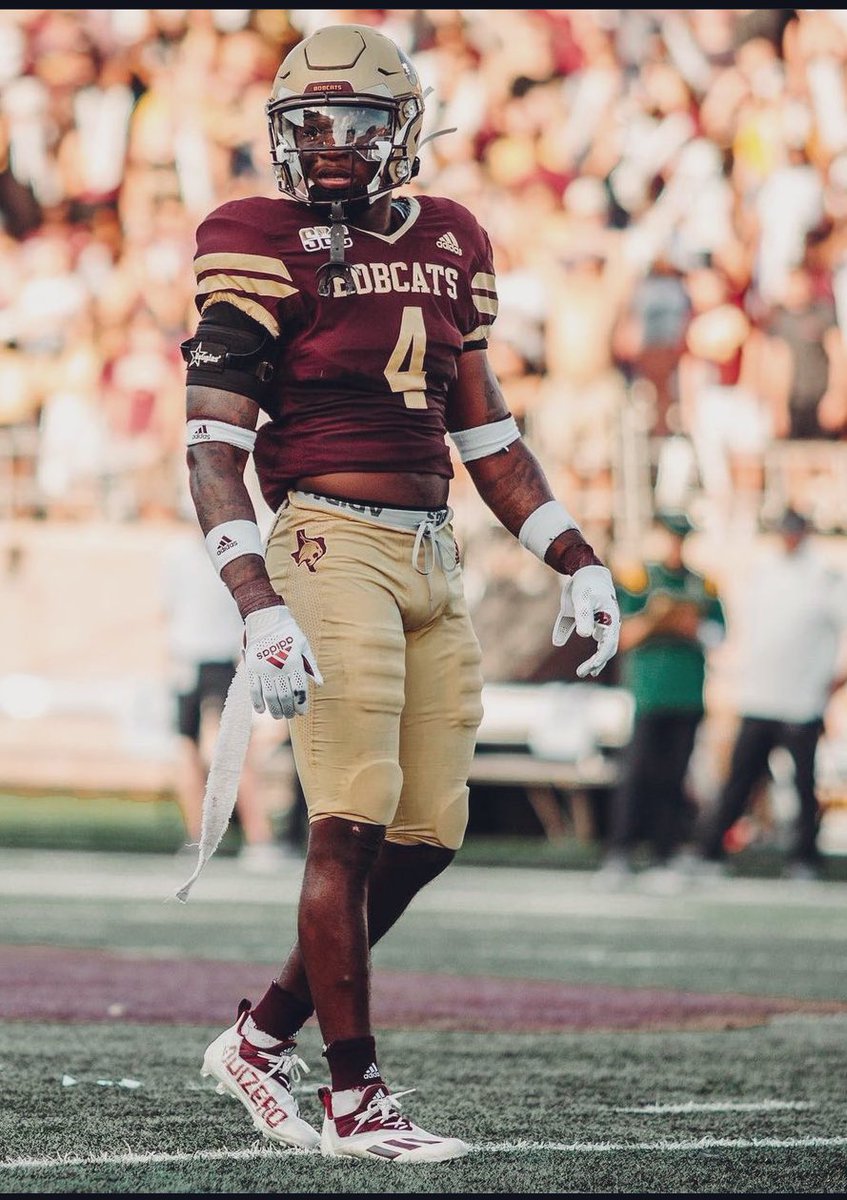 BLESSED TO RECEIVE A D1 ⭕️FFER FROM TEXAS STATE ❗️ <a href="/JuCoFootballACE/">JuCo Football Forer</a> <a href="/JUCOFFrenzy/">JUCO Football Frenzy</a> <a href="/Norsemen_FB/">NEO Football</a> <a href="/YoureNextTrain1/">Y. N. T. 🤘🏿🤘🏾🤘🏼</a> <a href="/train0187/">TRAINBUILT PERFORMANCE</a> <a href="/CoachWash4/">Kevin Washington</a>