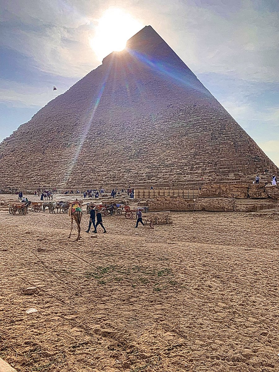 Goodmorning #NFTCommmunity 

Check out my submission to <a href="/NamasteyNFT/">NamasteyNFT | The PROLOGUE | LIVE ON OPENSEA</a> 

“The Paradox of the Pyramids”

Shot and edited by iPhone XR
#NamasteyNFTblr #NamasteyNft #NamasteyNFT2D #NFTs