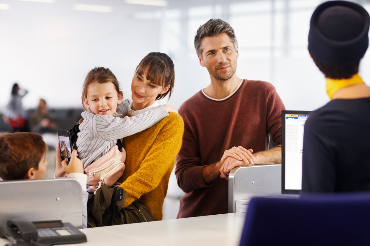 Tarifas promocionais Lufthansa para o Dia das Mães 👨‍👩‍👧‍👧:presenteie com uma viagem entre Outubro de 2022 e Março de 2023 a preços super reduzidos e faça uma mamãe muito feliz neste ano- lufthansa.com/br/pt/promocao…