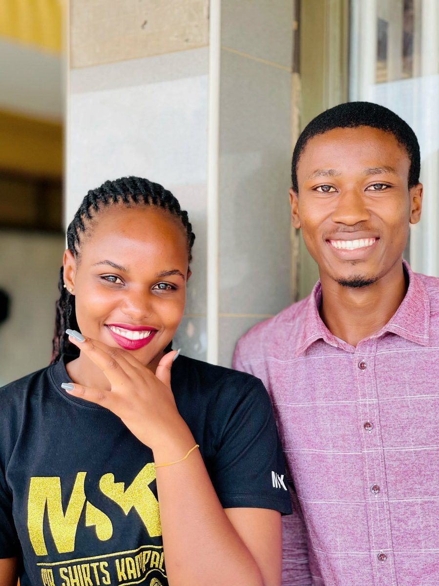 It was all smiles 😁😁

Do you see how Carol was excited to meet me? 😊