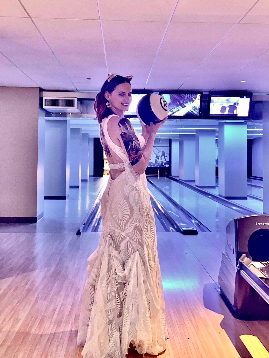 *ahem* Myyyyyyy Wiiiiiiiife!!!