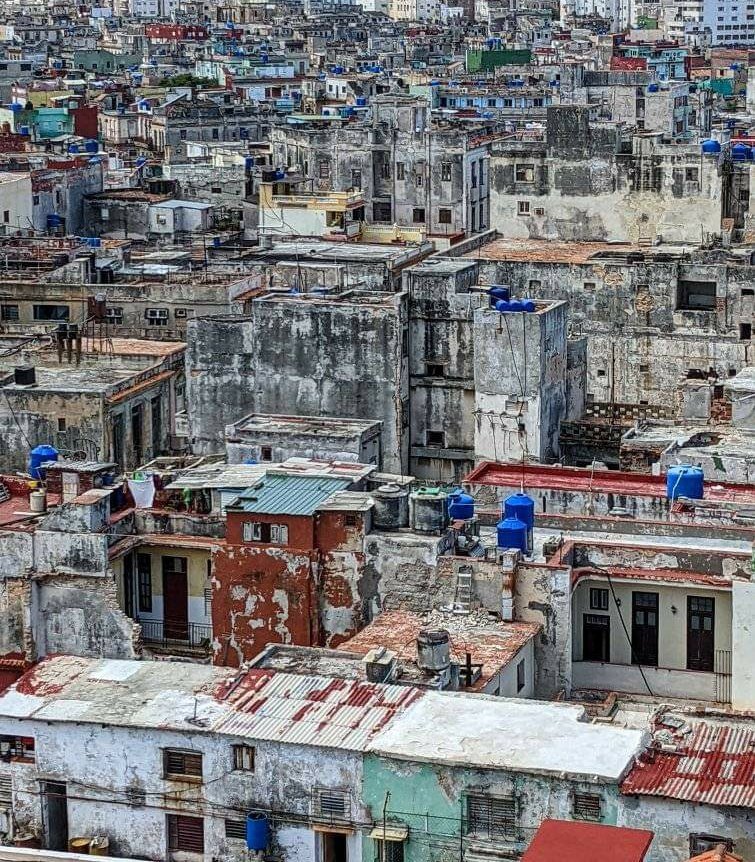 salvipascual's tweet photo. Hoy La Habana se viste de logros y victorias ¡Vamos a por menos! 😂 https://t.co/7KaUyDW2bH