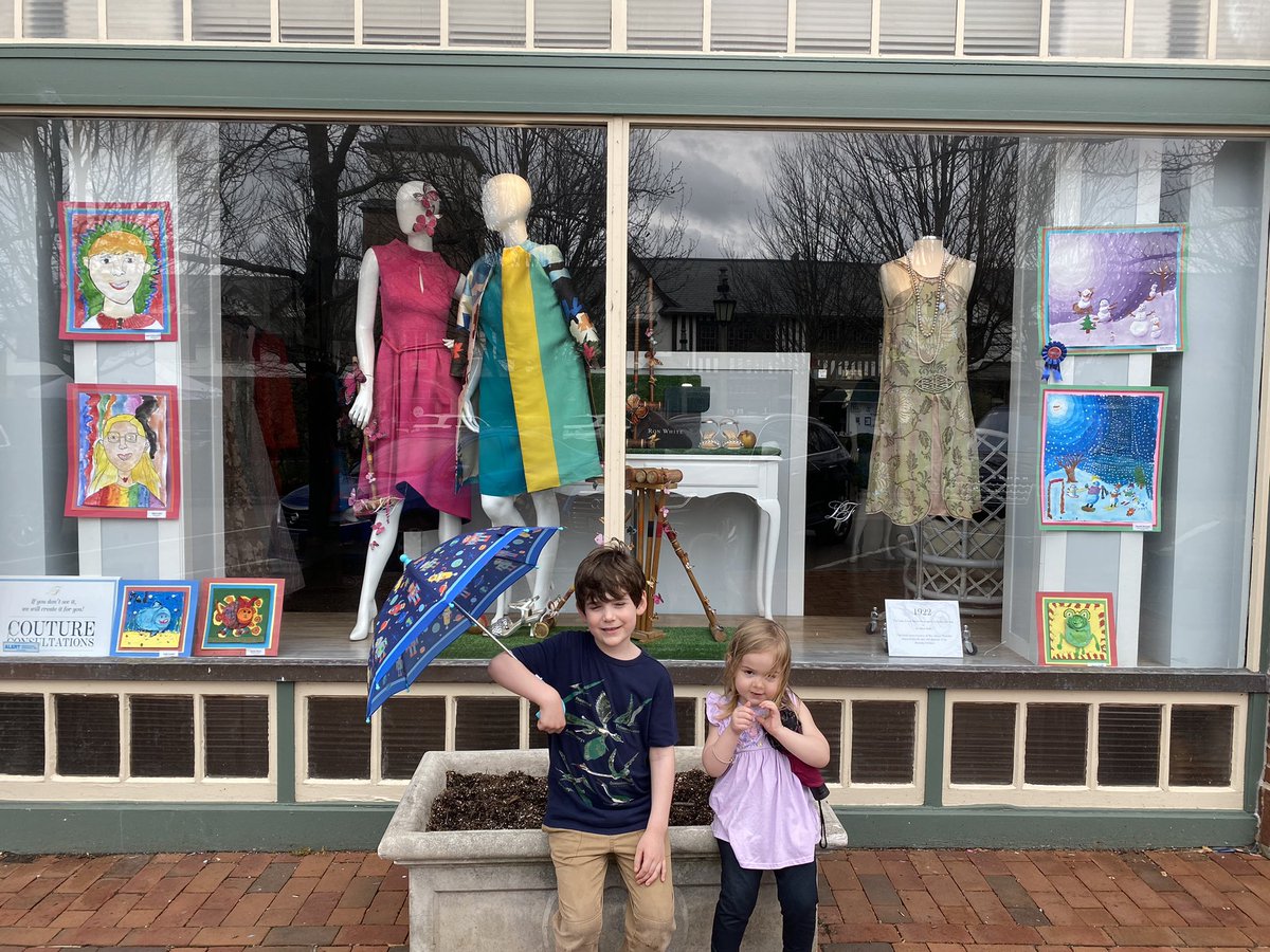 Congratulations to our District 67 artists who have their work featured in downtown LF’s Market Square this month!! It was a rainy Sunday Reception, but my kiddos came along to enjoy the beautiful art! <a href="/LakeForestSD67/">Lake Forest School District 67</a> #findingjoy67 #cherokeeinspires #sheridanshines