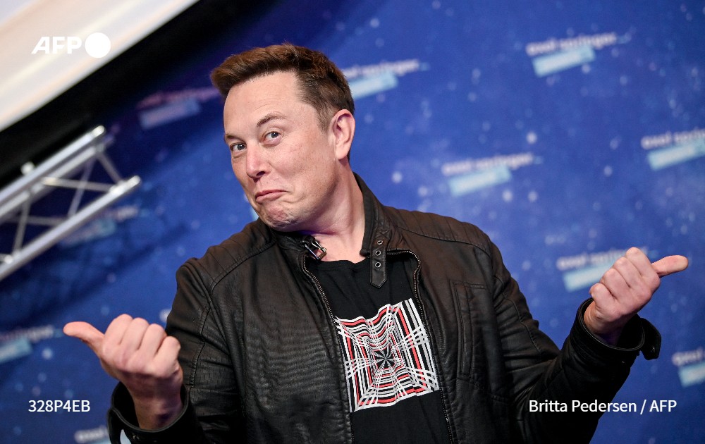 #BREAKING Twitter confirms sale of company to Elon Musk for $44 bn