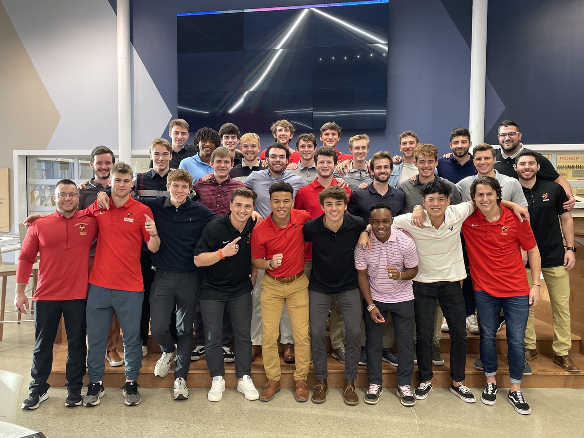 OttMensoccer's tweet photo. 🔴End of the Year Banquet🔴 https://t.co/Trii0cQLxI