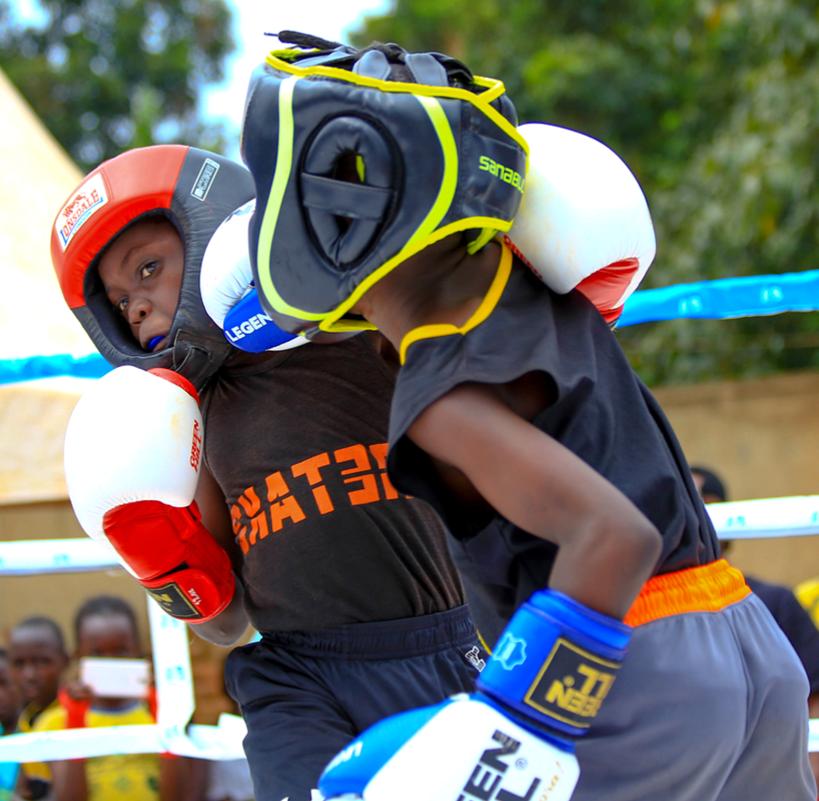 FistsofHopeUG's tweet photo. Never let the fear of striking out get in your way.
Continue chasing your dreams.... You never know someone else might be there to help you achieve it.
#FistsofHope @MoreThanJustBoxing
@AnBPromotions https://t.co/8n7KDLC3lf