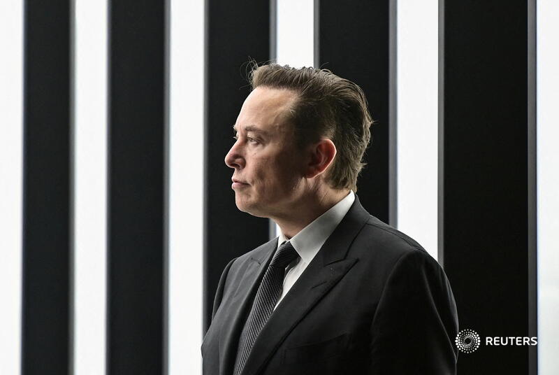 Elon Musk's purchase of Twitter ends its run as a public company since its 2013 initial public offering. 
 
Discussions over the deal, which last week appeared uncertain, accelerated over the weekend reut.rs/3LgK4VA