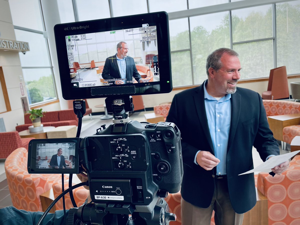 NOVAIET's tweet photo. Filming our IET promo @NOVAWoodbridge today, getting out the message that @NOVAcommcollege equips students for #InDemandTech careers! #AllYouNeedIsNOVA #WeDoTech https://t.co/Cl0zXsX4Mh https://t.co/x2rtWVYj9c