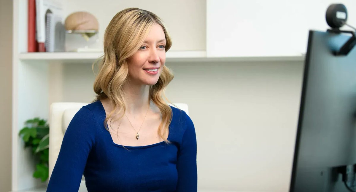 For neurologist Dr. Kerrie Schoffer, virtual care is like the new house call for patients with neurodegenerative conditions. “I can see into my patient’s home, tour their house and point out things like fall hazards while we’re chatting," she says: buff.ly/38ehmWG