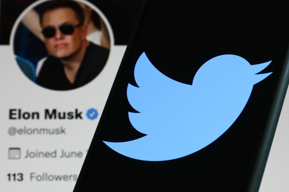 Forbes's tweet image. Twitter Accepts Elon Musk’s $44 Billion Deal forbes.com/sites/abrambro…