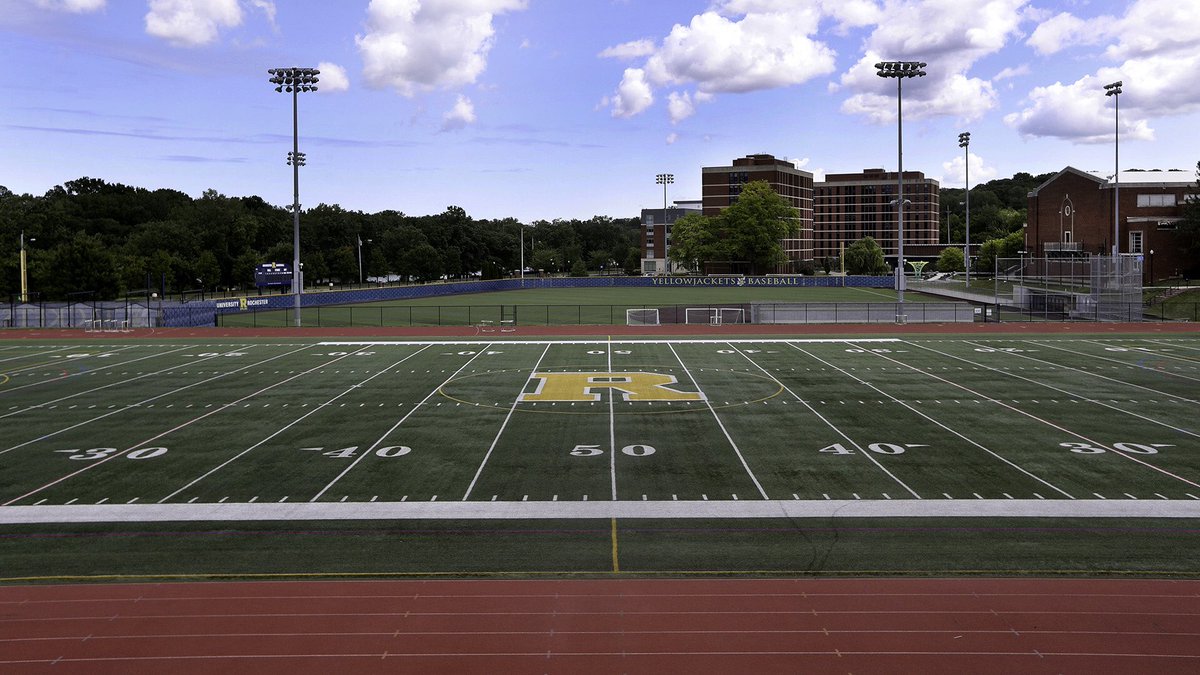 bdonegan10's tweet photo. After a great visit and conversation with @TheCoachGriggs, I’m extremely blessed to announce that I have earned an offer to play college football at the University of Rochester! https://t.co/LU14Vqrl3Q