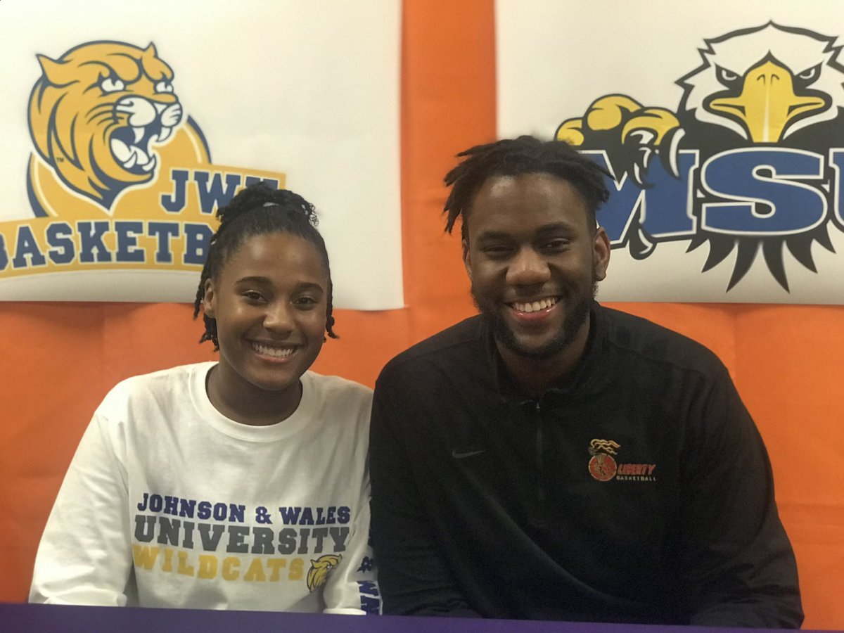 TeamLibertyDMV's tweet photo. Congratulations to our very own Jordan McDuffie on being crowned the JWU Female Athlete of the Year! Well deserved!🫶🏾🗽❤️🏀 https://t.co/58DftppKtk