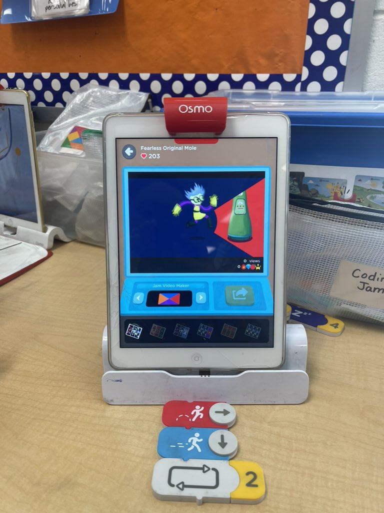 jdltt327's tweet image. My students coded their own jam today on @PlayOsmo #codingjam so fun! #osmoambassador #teachersloveoamo #osmoallstar