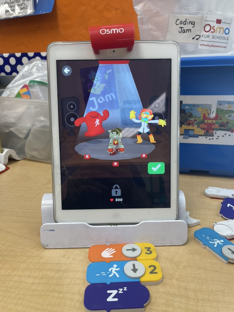 jdltt327's tweet image. My students coded their own jam today on @PlayOsmo #codingjam so fun! #osmoambassador #teachersloveoamo #osmoallstar
