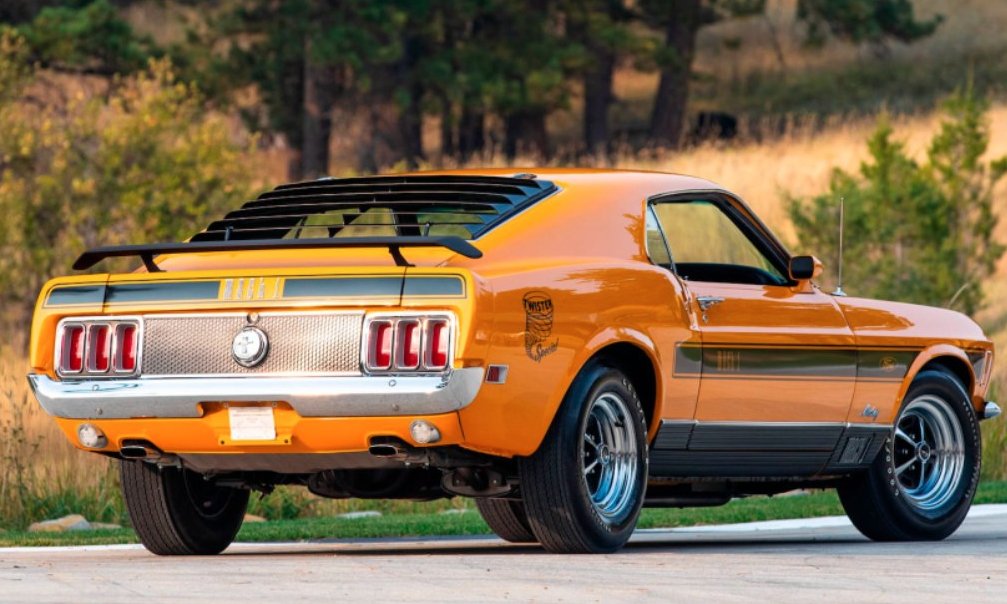 TopFlightAuto1's tweet photo. The Mach 1 Twister Special. Only 96 of these were produced. With all of its exterior and performance features, these models can be sold for anywhere from $70,000-215,000.
https://t.co/Ldmx1ZCM2u
https://t.co/hzk4Wh2GV5...
#Mustang #TwisterSpecial #Mach1TwisterSpecial https://t.co/082KnN343i