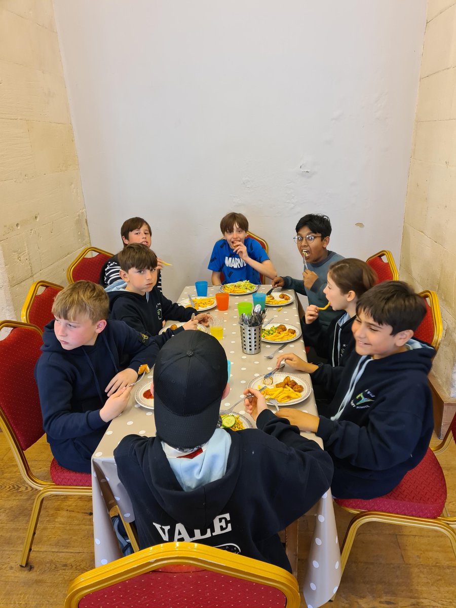 ValePrimarySch's tweet photo. Y6 have had a fabulous Day 1 of their residential. They had water wars, used hoverboards or completed their mysterious mission activity today before enjoying a campfire this evening! #outdoorandadventurous #y6residential #in2action #growinginindependence #enjoyment #inspiringall https://t.co/p7ZzZnxOXq