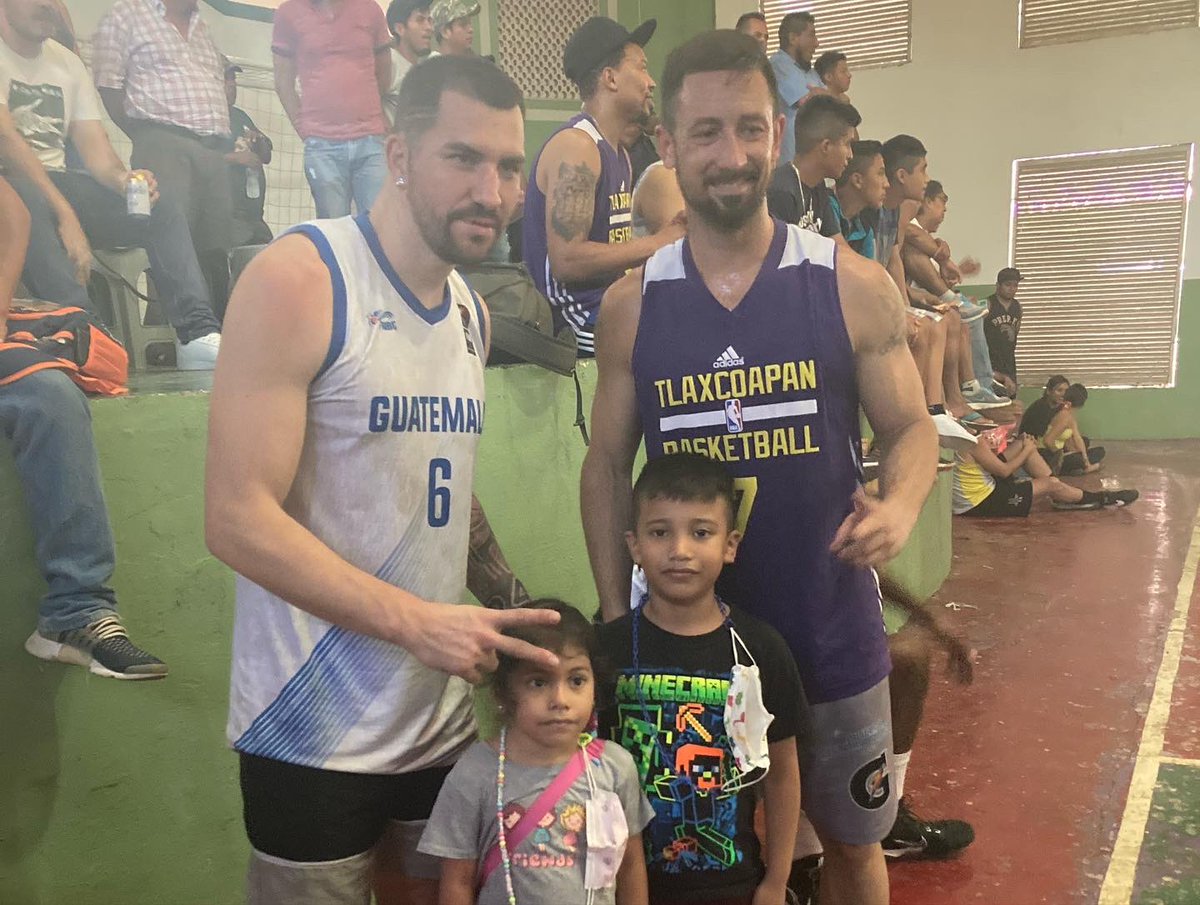 AustinKnight23's tweet photo. Good times playing in Mexico  #gcole #texicannash #getbuckets #probasketball #basketball #globalbasketball #youth #thegamehasnoborders https://t.co/rCBz6P3jFO