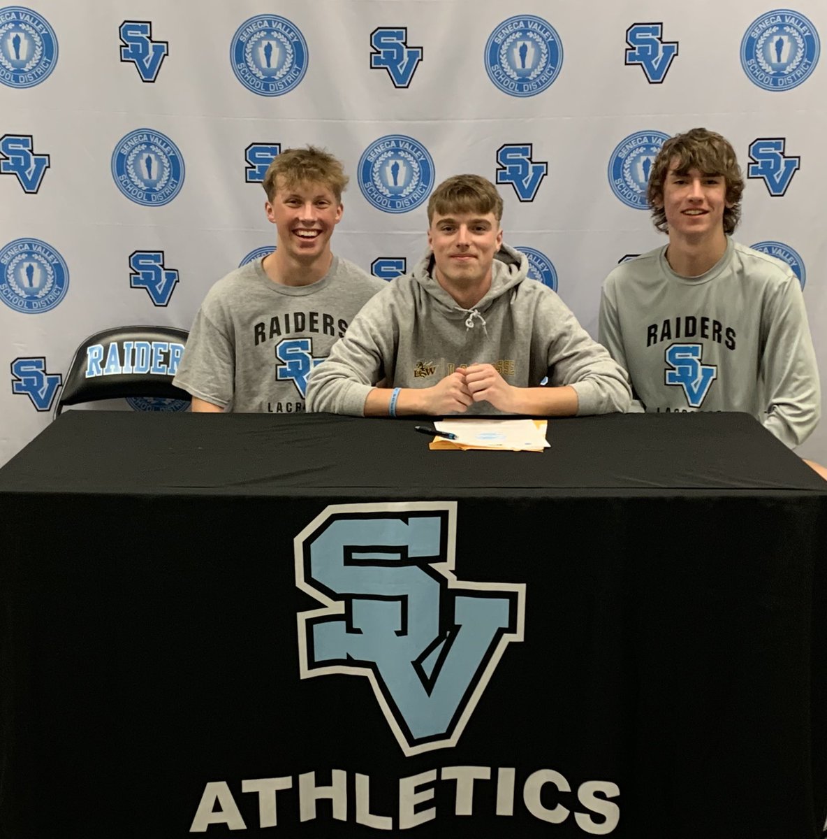 Reichen Geiselhart makes his commitment official to attend <a href="/BaldwinWallace/">Baldwin Wallace University</a> to study Business and compete on the Men’s Lacrosse team. Congratulations Reichen! <a href="/bw_mlax/">Baldwin Wallace Men’s Lacrosse</a> <a href="/bwathletics/">Baldwin Wallace Athletics</a>