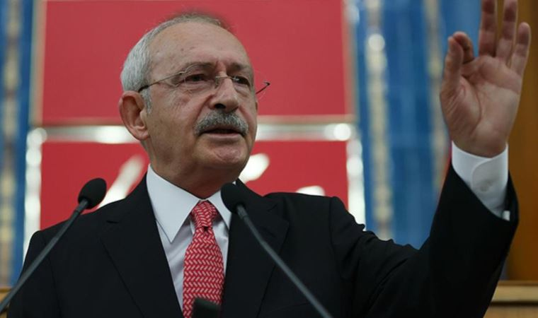 Kılıçdaroğlu'ndan 'Gezi' davası yorumu
'Bu zorba ve hukuk tanımaz iktidar...'
cumhuriyet.com.tr/turkiye/kemal-…