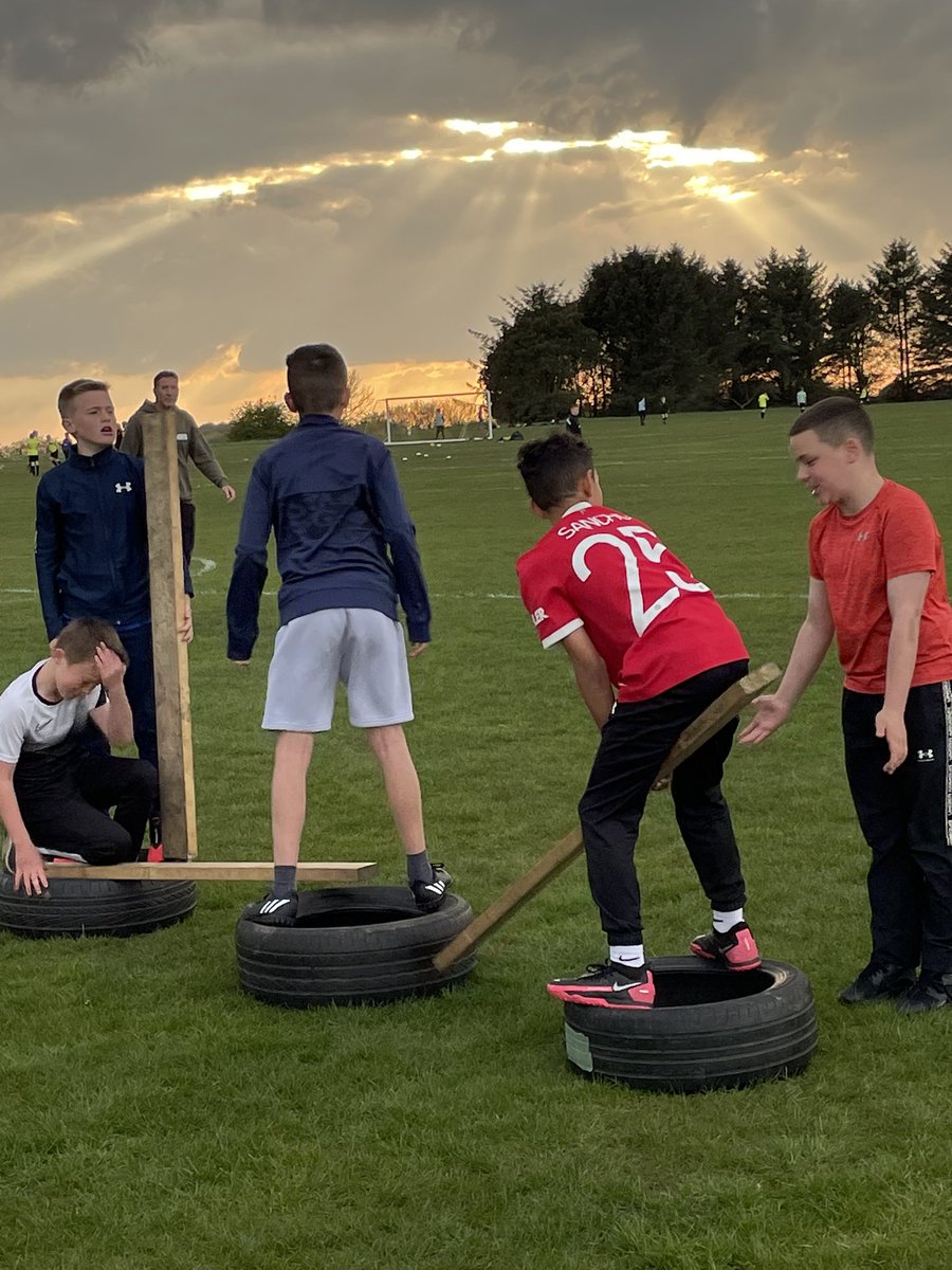 What an evening with <a href="/DivisionPheniks/">SHOEI @ PHENIKS</a> for the Titans 💪🏻 
They loved every minute!
#commitment #respect #determination #teamwork #dedication
