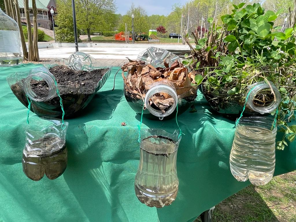 Crab Creek Conservancy had a great inaugural #earthday event at Quiet Waters Park, where we performed this water quality demonstration on how forest and vegetation cover improve water quality. Pretty notable difference, huh? #water #watersheds #simplesolutions #environment