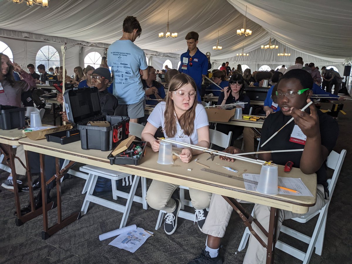 Mr. Dixon tweet media