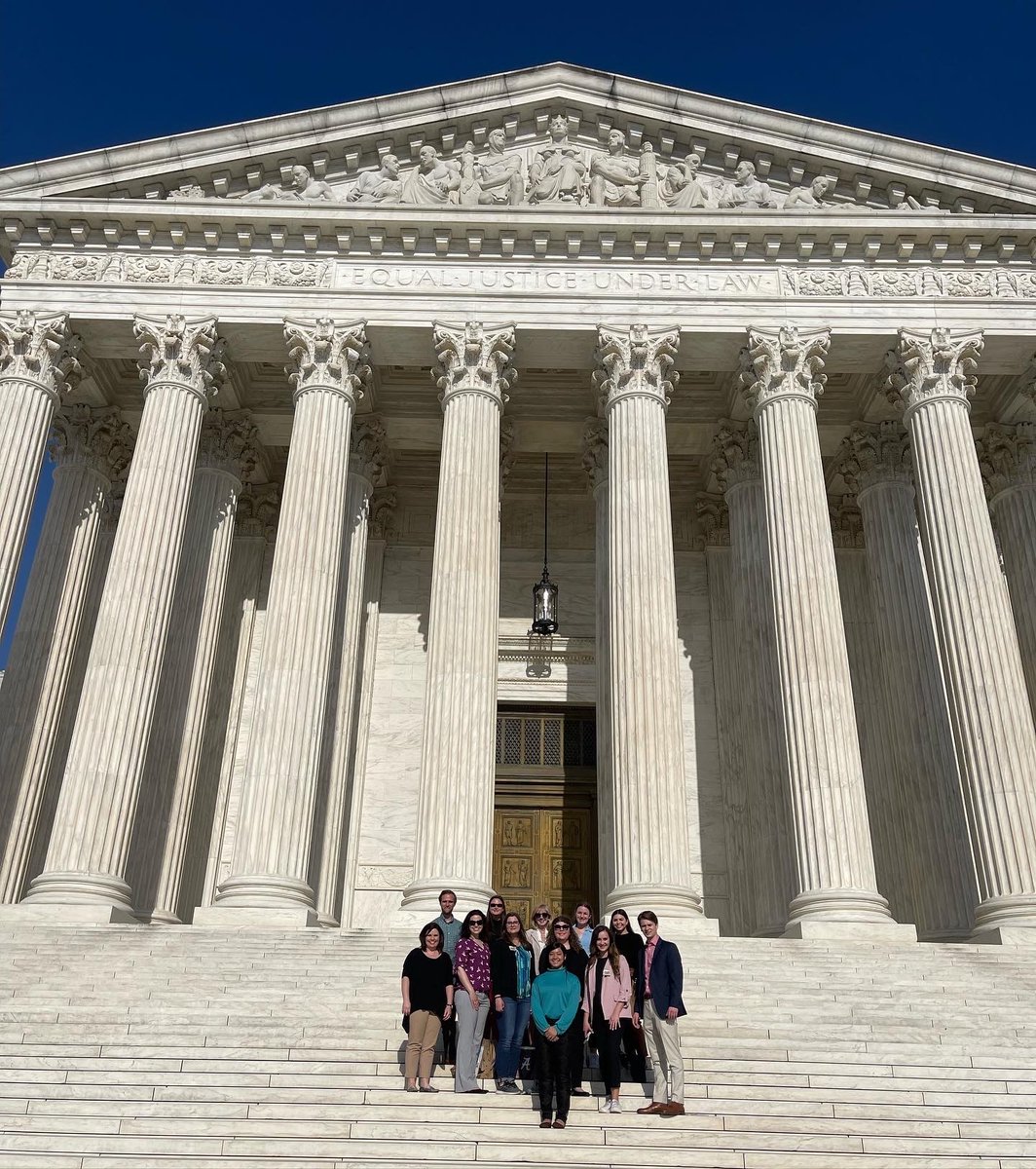 #UASSW MSW Washington, DC filed students touring the Supreme Court today! #SWinDC <a href="/UASWDCFlyIn/">UA SSW Fly In</a>
