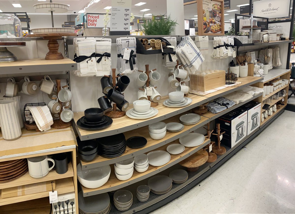 Alex (@alextl0923) on Twitter photo Had a vision and applied it visually! Spent today zoning and following the VMG adding my own twist to Hearth and Hand! From the cute kitchen aesthetic to the nicely scented candles!
<a href="/courtshellnu/">Courtney 🎯</a> <a href="/PhillipstKelsey/">Kelsey Phillips</a> <a href="/aleahmarie19/">Aleah Jacinto</a> <a href="/Bianca__Lawson/">Bianca Lawson</a> <a href="/PutsNobody/">NobodyPutsVisualsInACorner</a> <a href="/CraigMyrand/">Craig Myrand</a> Had a vision and applied it visually! Spent today zoning and following the VMG adding my own twist to Hearth and Hand! From the cute kitchen aesthetic to the nicely scented candles!
<a href="/courtshellnu/">Courtney 🎯</a> <a href="/PhillipstKelsey/">Kelsey Phillips</a> <a href="/aleahmarie19/">Aleah Jacinto</a> <a href="/Bianca__Lawson/">Bianca Lawson</a> <a href="/PutsNobody/">NobodyPutsVisualsInACorner</a> <a href="/CraigMyrand/">Craig Myrand</a>