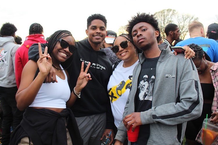 BullaTwins's tweet image. #springfest2k22