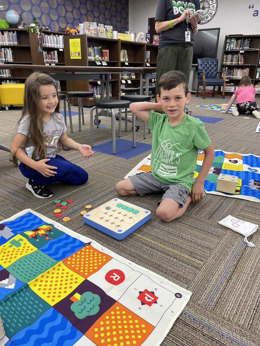 Boyer Elementary Library tweet media