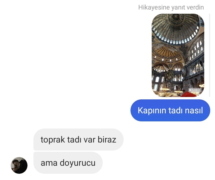 BasakSanemmm's tweet photo. Arkadaşım Ayasofya kapısının tadına bakmaya gitti https://t.co/AuKz08ECkF