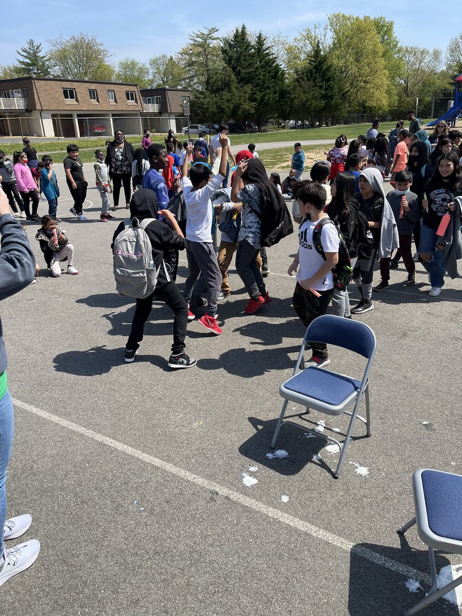 #MVWES Ready to “SMASH” those SOLs. Teachers were pied in their faces, lots of dancing and students celebrating a great year of learning <a href="/Pmcherry126/">Pamela Cherry</a> <a href="/gdoneal01/">Gina O'Neal</a> <a href="/MtVernonWoods/">Mount Vernon Woods</a> <a href="/julianaabouraad/">Juliana S Abouraad</a>