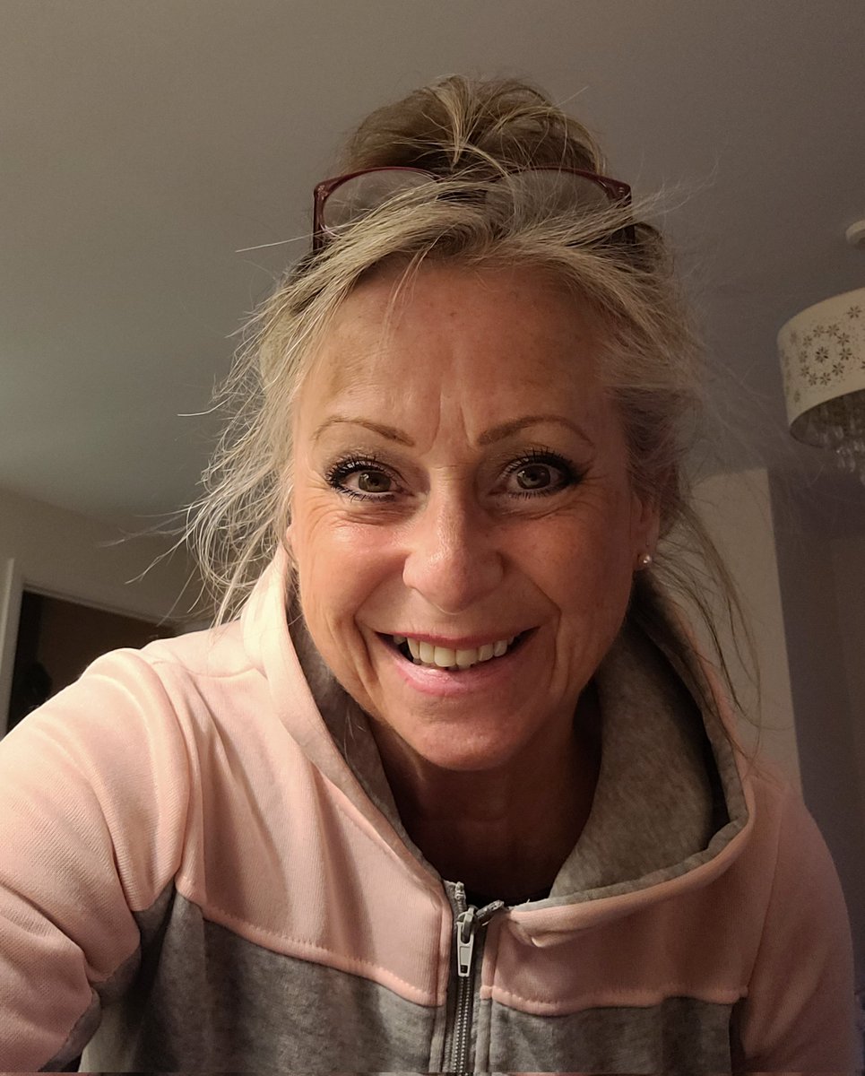 BeverleyPoole's tweet photo. Been for a run 4.1k..first time I have dared since long covid last year! The next big thing #LongCovid #fatigue #employeeabsence https://t.co/wj1ck8xxuM
