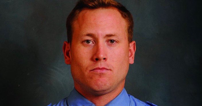 melissacolorado's tweet photo. #TimothyKlein grew up in Queens and graduated from @Molloyhs in 2008.
The school shared his high school picture with us. He worked for a physical therapy office in Manhattan before joining the @fdny. 

His 3 younger sisters also graduated from @Molloyhs. @NBCNewYork https://t.co/8UfscV9Atd