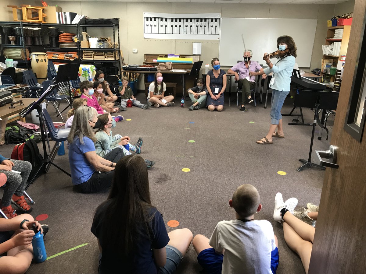 MoabMusicFest's tweet image. Summer String Camp registration now open! Through BEACON Strings w. support from @MoabFolk, a wonderful opportunity for violin/viola/cello/piano students. Jun 13-17 M-F 8:30-2pm, performance Fri 7pm. Ages 6-18 (beginners thru advanced).
REGISTER: bit.ly/MMFStringCamp